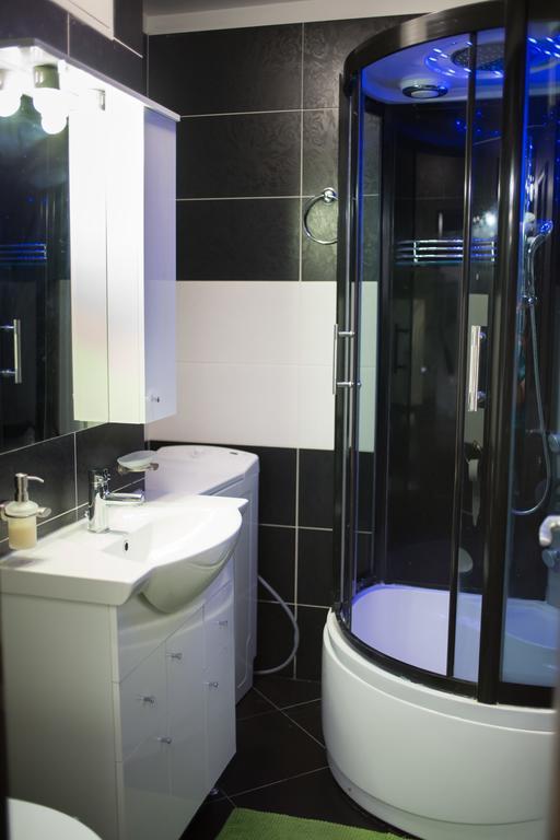 Studio G By Mrg Apartments Bucharest Room photo